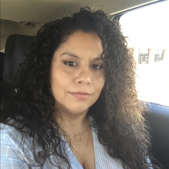 Meet your Posher, Brandi - Picture 1 of 1